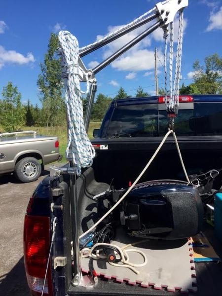 120 Outboard Lift (Capacity 120 Lb.)