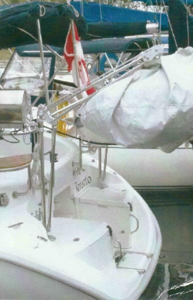 1200 Rotating Davits (Capacity of 200 lbs.)