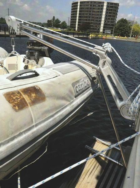 1900 Fixed Davits (Capacity of 300 Lbs.)