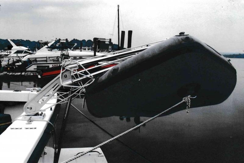 1900 Fixed Davits (Capacity of 300 Lbs.)