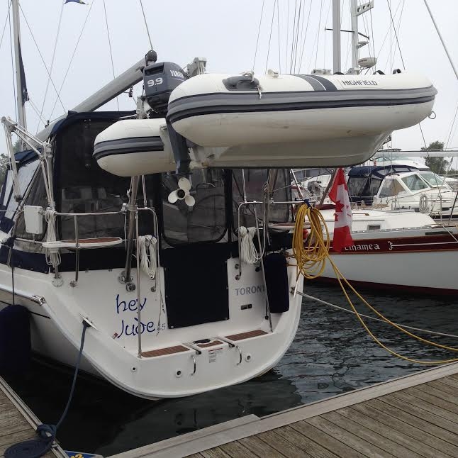 1900 Rotating Davits (Capacity of 300 Lbs.)