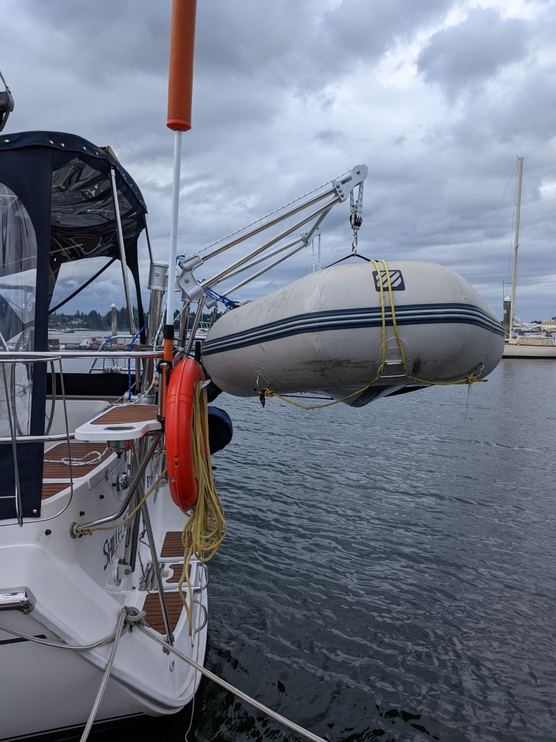 1900 Rotating Davits (Capacity of 300 Lbs.)