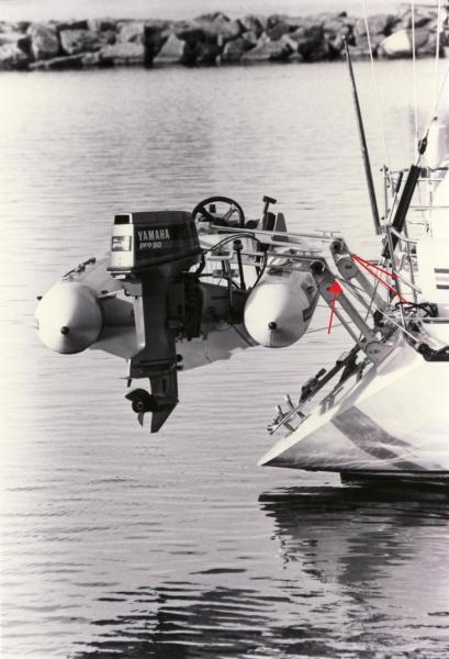 2000 Fixed Davits (Capacity of 350 Lbs.)