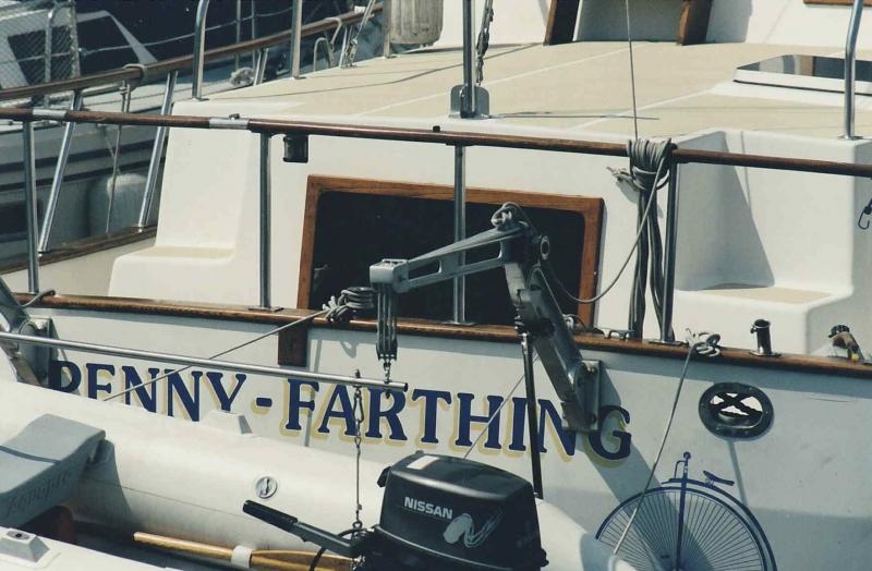 2000 Fixed Davits (Capacity of 350 Lbs.)