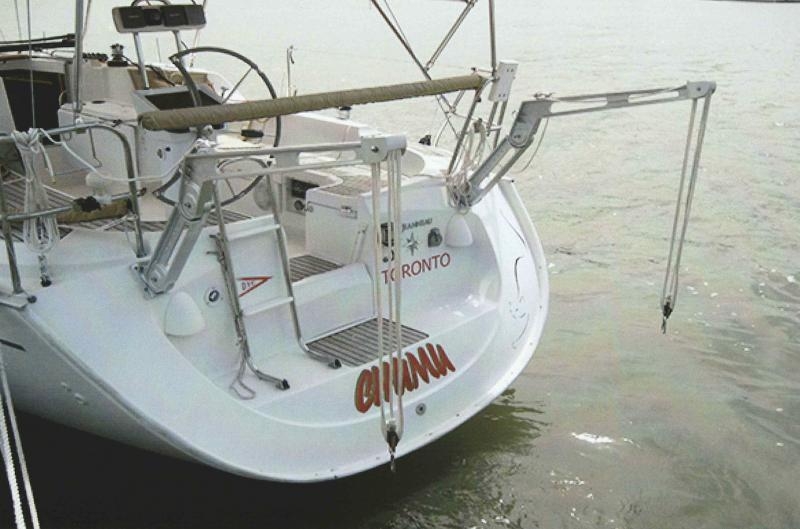 2000 Fixed Davits (Capacity of 350 Lbs.)