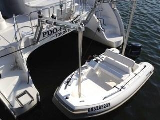 5000 Fixed Davits (Capacity of 750 Lbs.)