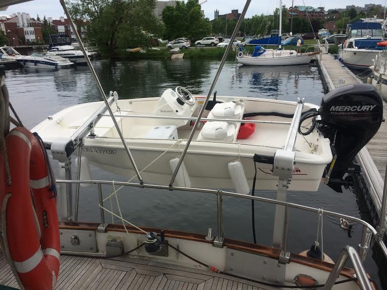 5000 Fixed Davits (Capacity of 750 Lbs.)