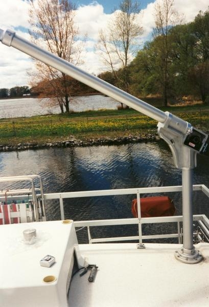 6500R Crane (Capacity of 650 Lb.)