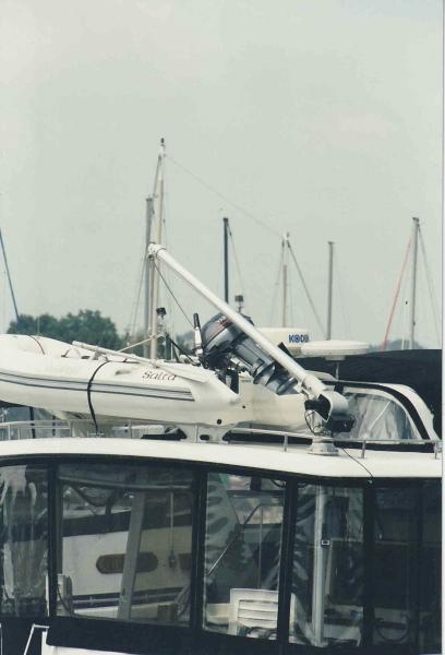 8000T Low Profile Crane (Capcity of 800 Lb.)